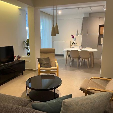 Fofi'S City Center Apartment 카발라 외부 사진