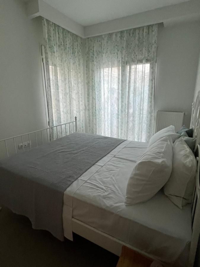 Fofi'S City Center Apartment 카발라 외부 사진